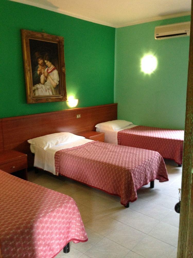 Hotel Bonola Milan Extérieur photo